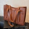 Fashion texture handbag 2025 autumn and winter new trend simple shoulder bag large capacity commuter casual tote bag
