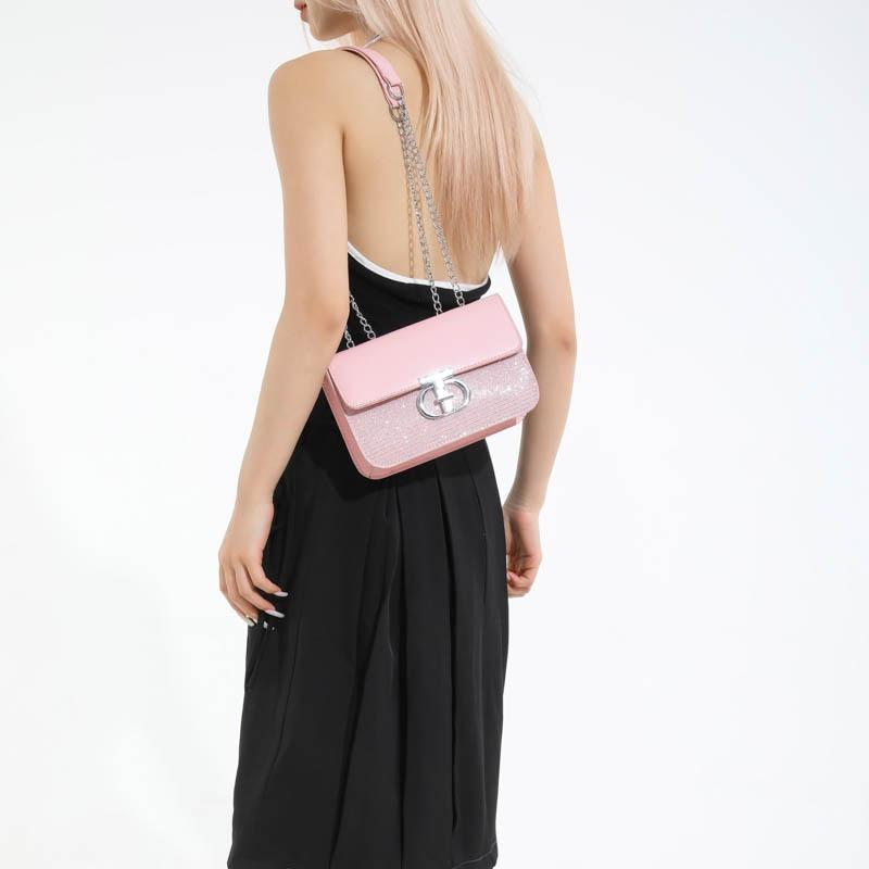 Summer New Commute Light Luxury Retro Fashion Armpit Bag Niche Design Shoulder Bag Women