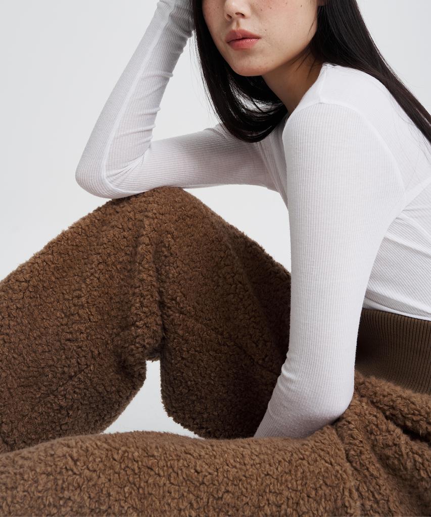 Haipeogeullipeu Cozy Shearling Pants