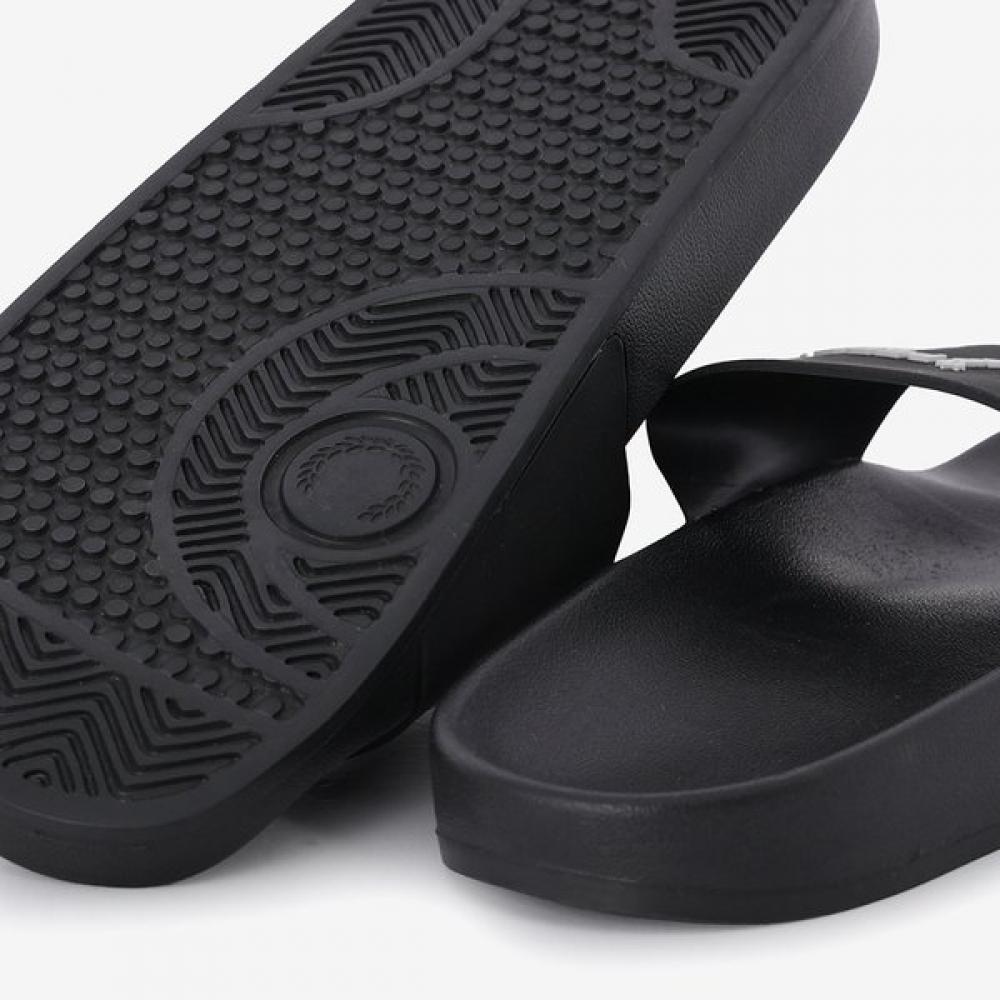 Fred Perry Men S Slide Slipper Sfpm2612320 102