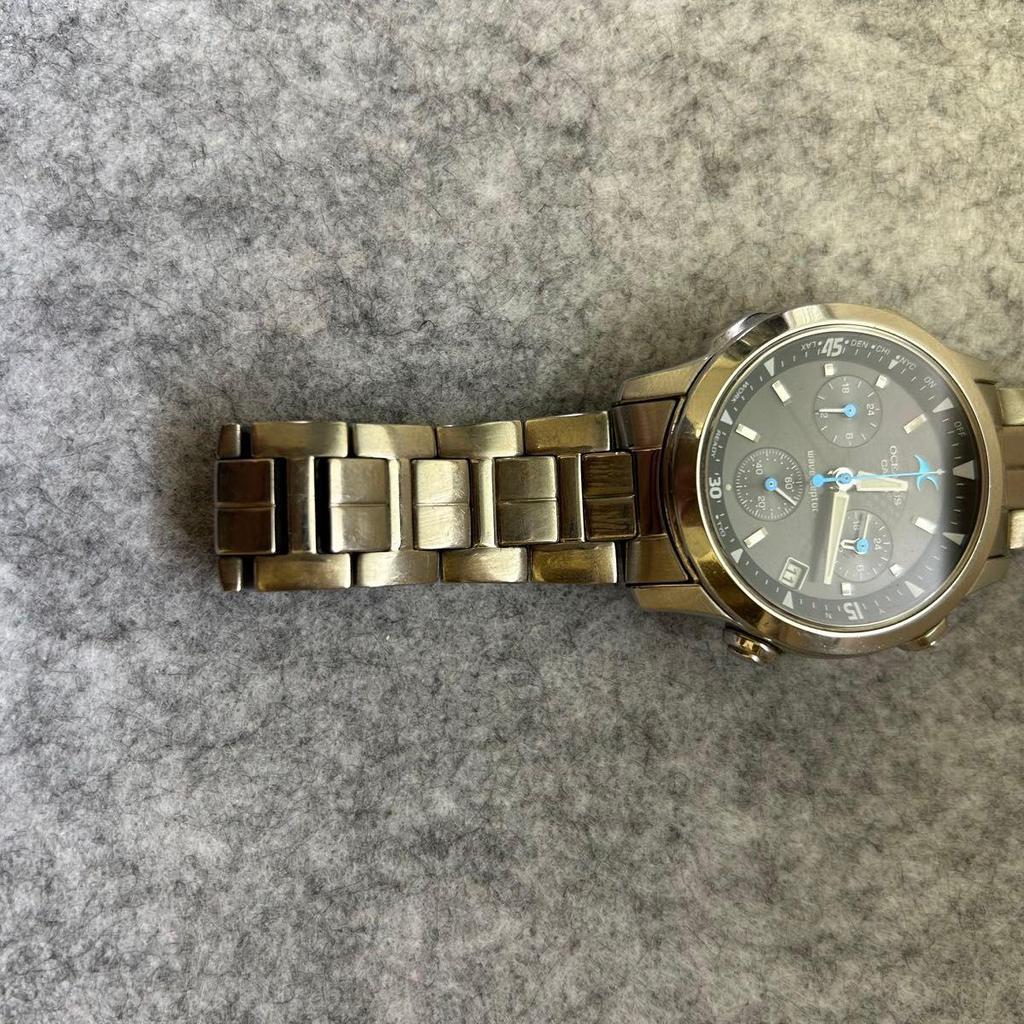 Used CASIO OCEANUS OCW-10 Radio Solar Chronograph CASIO OCEANUS Wave Ceptor Wristwatch