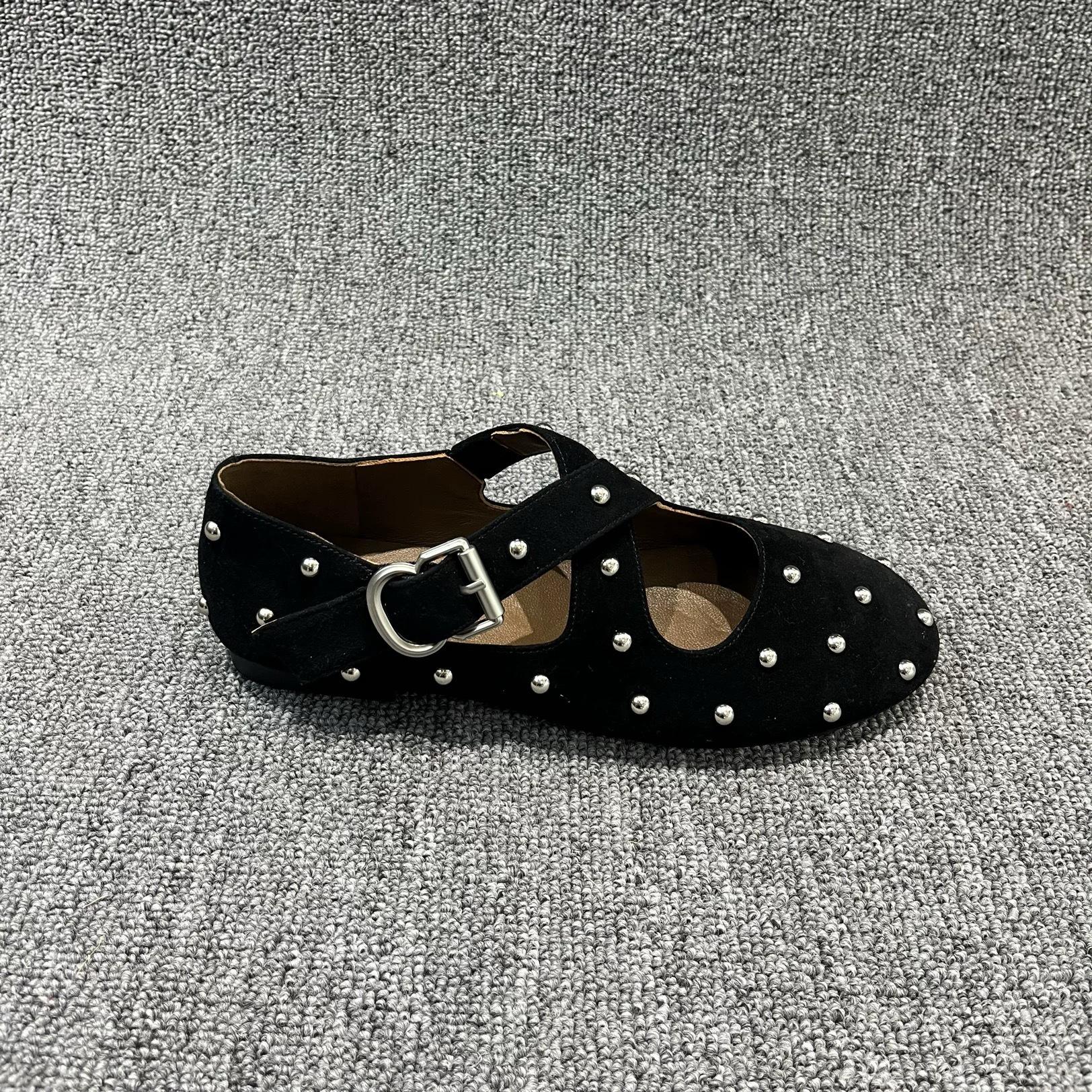 

Кожаная корейская версия, заклепки, круглая головка, перекрестная пряжка, туфли Мэри Джейн, женские, весна-лето 2025, новые балетки 40 чёрный