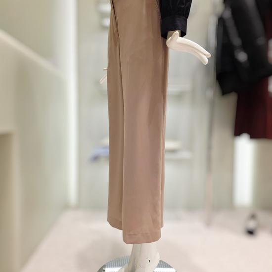 DUEL Basic Tailed Slacks Pants