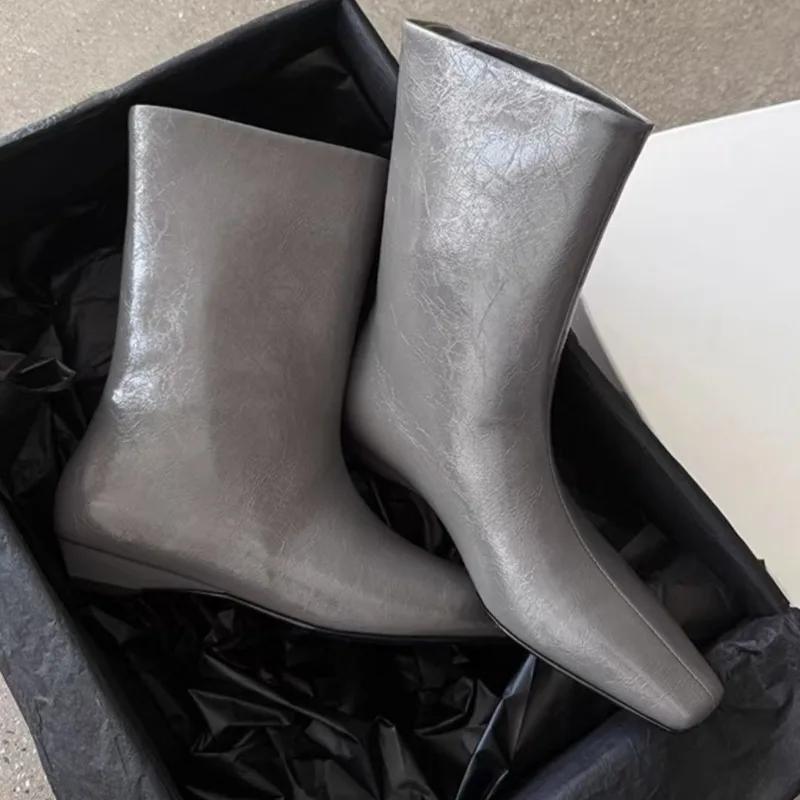 

Модные европейский и американский стиль минималистичные облегающие ботинки премиум ретро квадратный носок танкетка все сочетающиеся короткие ботинки 35