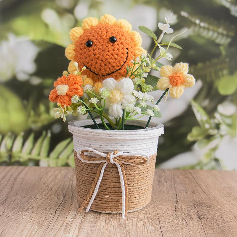 Knitting Crochet Rose Flowers Potted Plants, Mini Cute Home Desktop Decorations and Gifts for Friends, Classmates, Teacher - Christmas, Birthday Gift