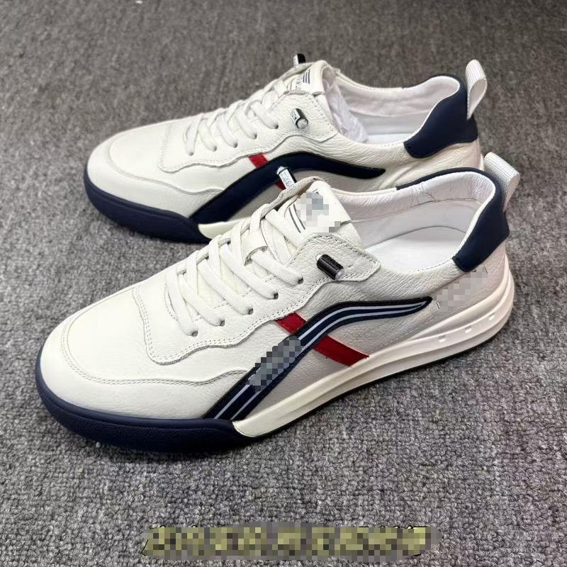 

Autumn fashion trend, breathable and versatile, light and contrasting colors, simple men s lace-up-free soft-soled wear-resistant little white shoes 39