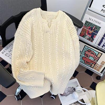 2025 Men's Thick V-Neck Cable Knit Loose Casual Sweater for Autumn