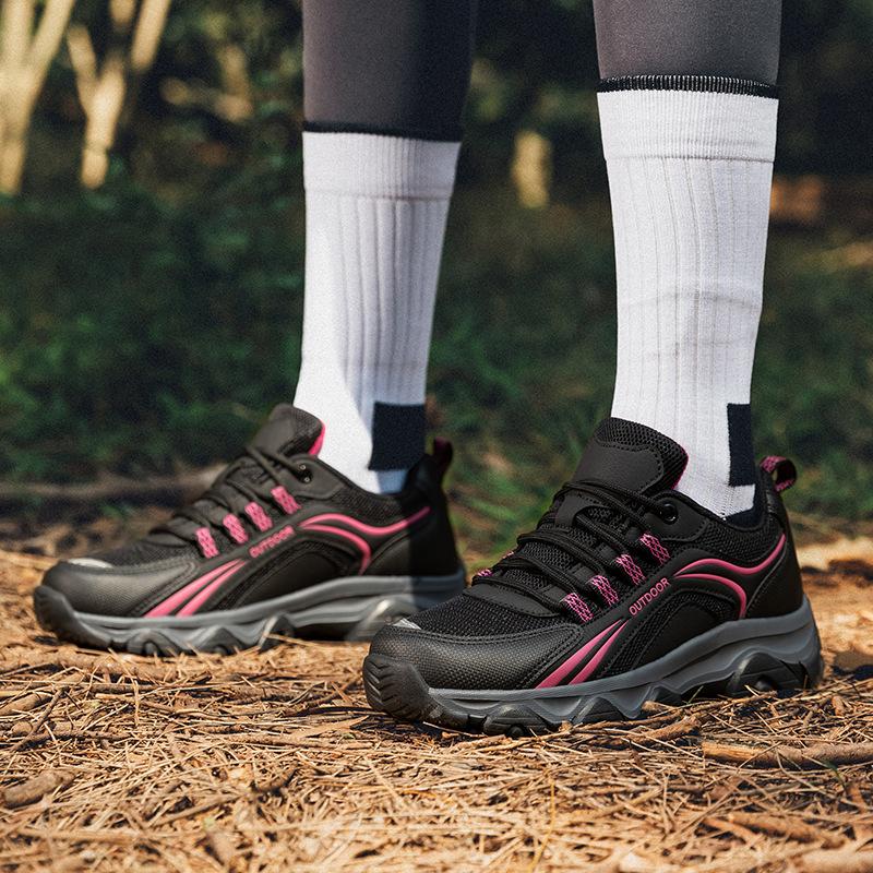 New hiking shoes for men and women couples low-top breathable mesh EVA cushioning rebound outdoor camping hiking shoes