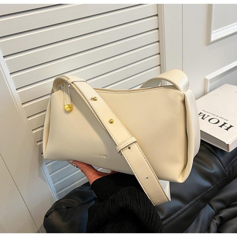 Spring new trendy fashion messenger bag underarm bag versatile simple retro shoulder pillow bag