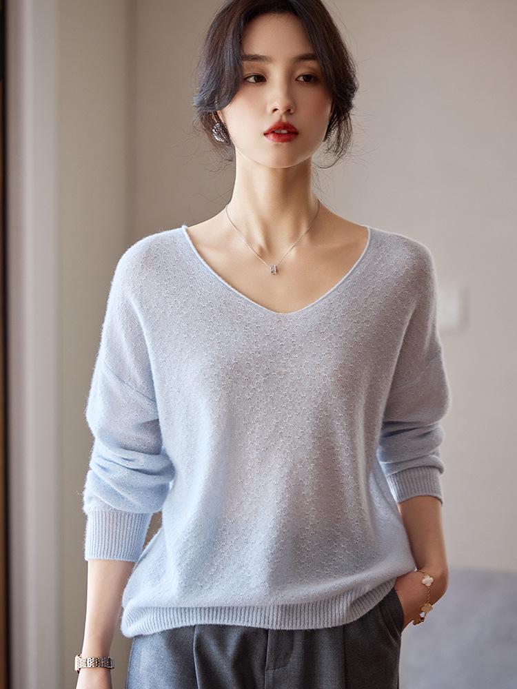 Women's Elegant V-Neck Wool Knit Sweater – High-End, Lightweight, Solid Color, Loose Fit, Perfect for Spring and Autumn.