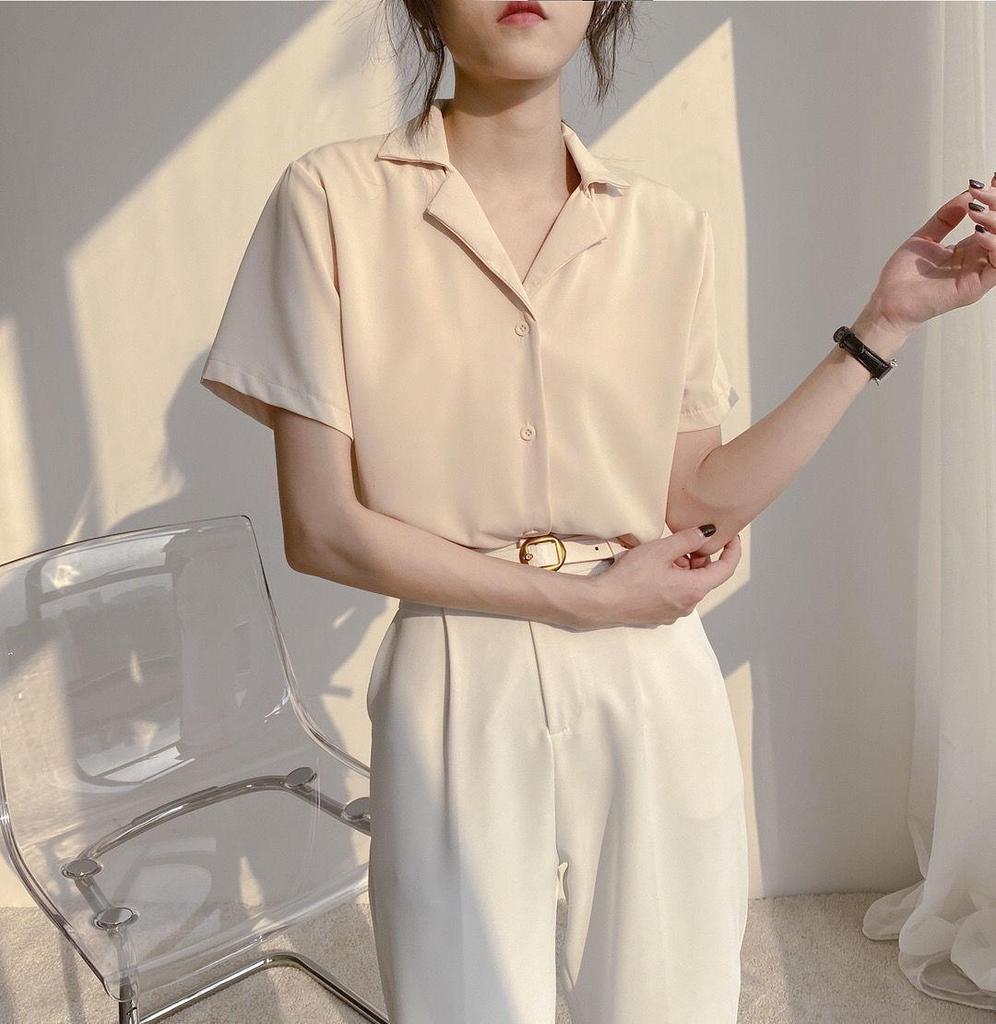 2023 Damen Retro Koreanischer College-Stil Kurzarm Hemd mit Anzugkragen