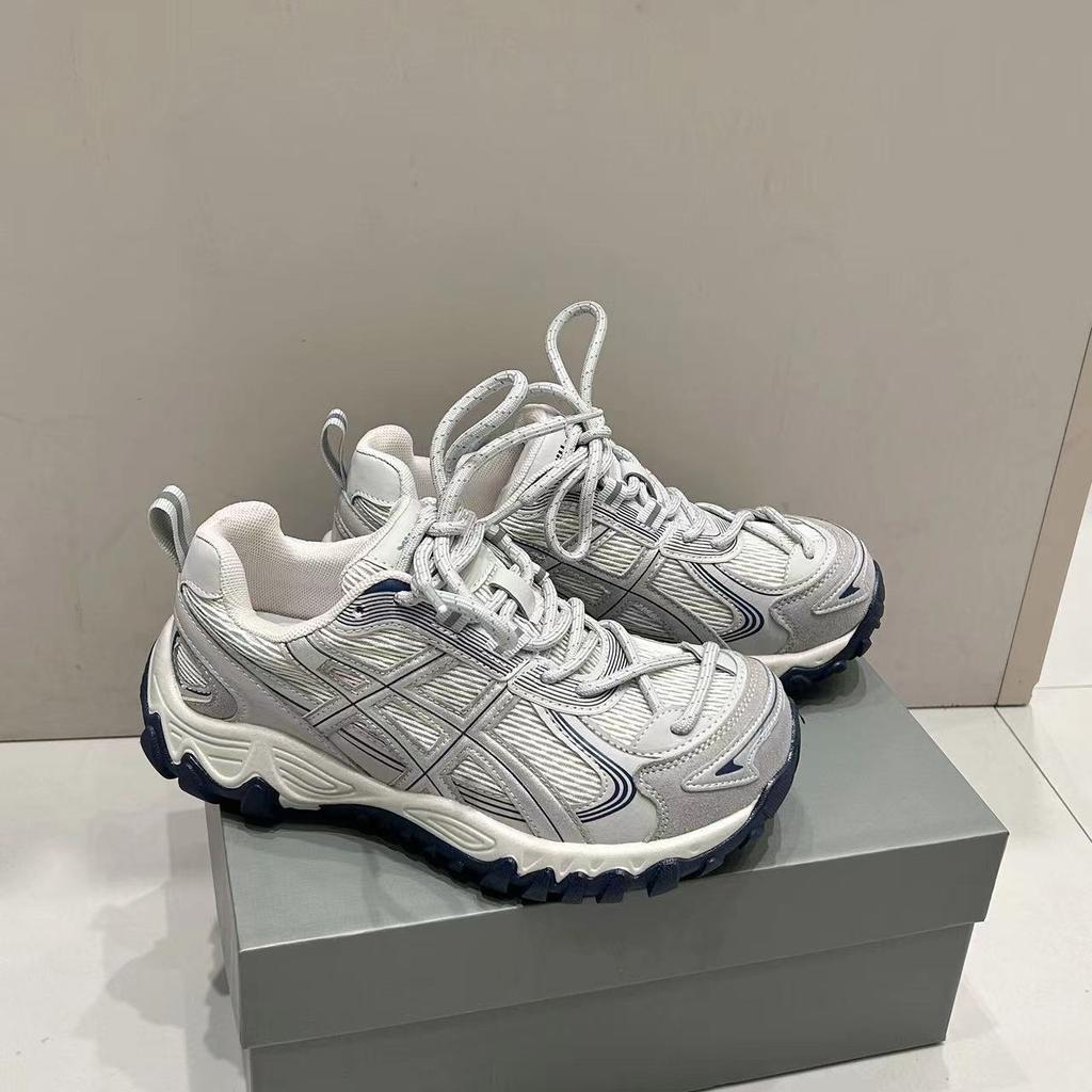 Thick Net Round-toed Colored Daddy Shoes for Women, Spring Style, Thick Sole, High-rise Inner Heel, Sporty and Casual Trendy Shoes