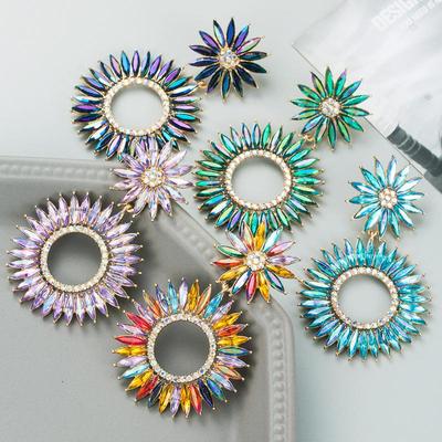 Frauen Retro Lange Tropfen Ohrringe Titan Stahl Legierung Anhänger Ohrringe Acryl Bunte Kristall Sonnenblumen Form Geometrische Ohr Ornamente