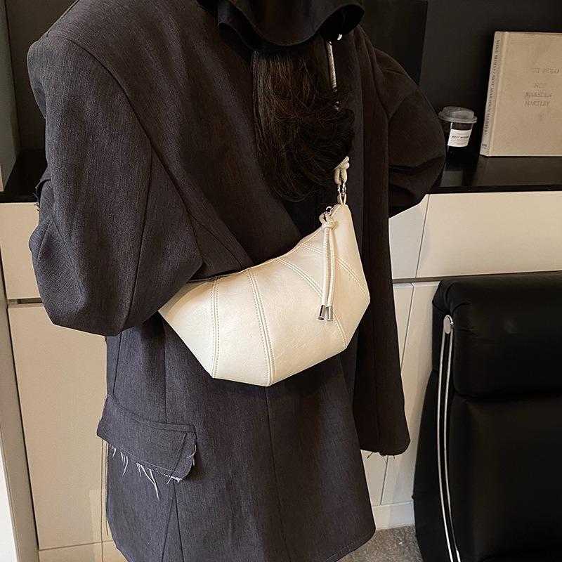 Niche Design Bag Women's New Fashion Shoulder Crossbody Croissant Bag High-end Underarm Dumpling Bag