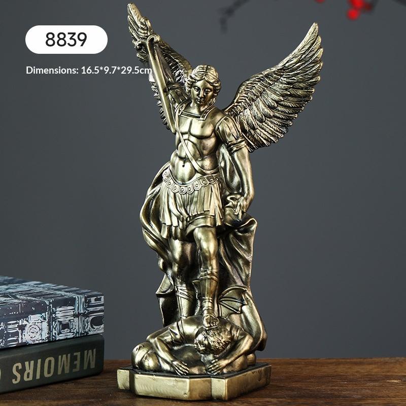 

улица. Статуя Михаила для защиты дома Католический святой Скульптура Христианский подарок Идея для подарка Смола Декор Фигурка для церковного алтаря Домашний декор L
