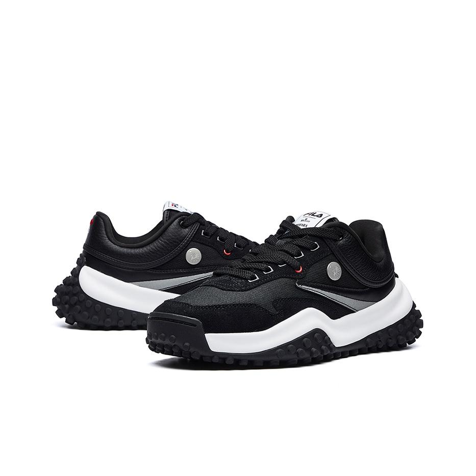 Fila Mihara Yasuhiro X T1 עור נוחות סניקרס אבא נמוכות לנשים סניקרס שחור F12W034123FBK