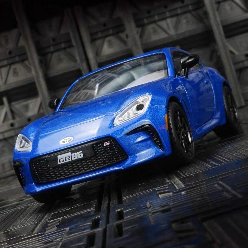 uwhpc2 1/28 Toyota GR86 Alloy Sports Car Model Diecasts Metal Track Racing Vehicles Car Model Simulation Sound and Light Kids Toys Gift
