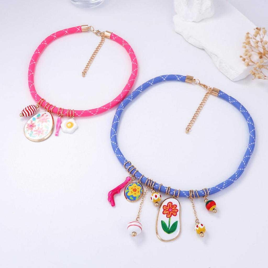 Hand-beaded Three-dimensional Oil-drip Flower Pendant Clavicle Chain Bohemian Colorful Flower Necklace