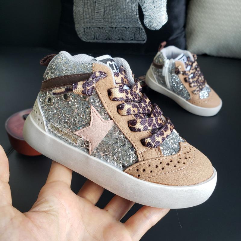 Retro Autumn New Design Sense Children's Star Board Shoes Leather Sequins Children's Casual Shoes