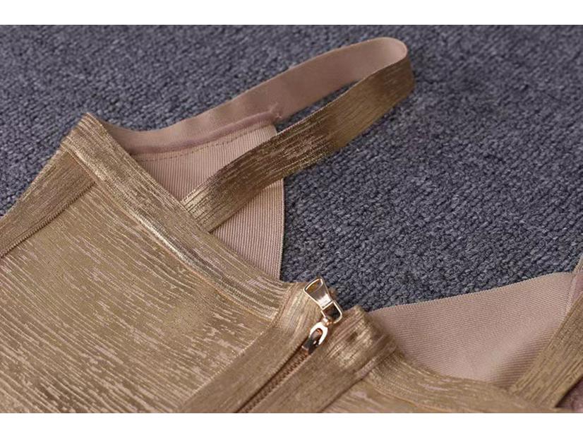 Vestido Bandagem Decote V com Alças Finas e Folha de Ouro para Performance de Festa Feminina