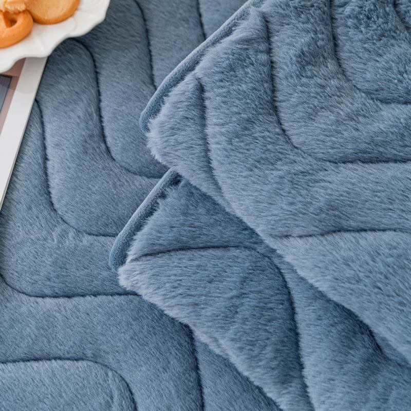 Winter Thickened Non-Slip Cushion Simple Modern Sofa Cover Cover Cloth Plush Super Soft Wavy Sofa Cushion