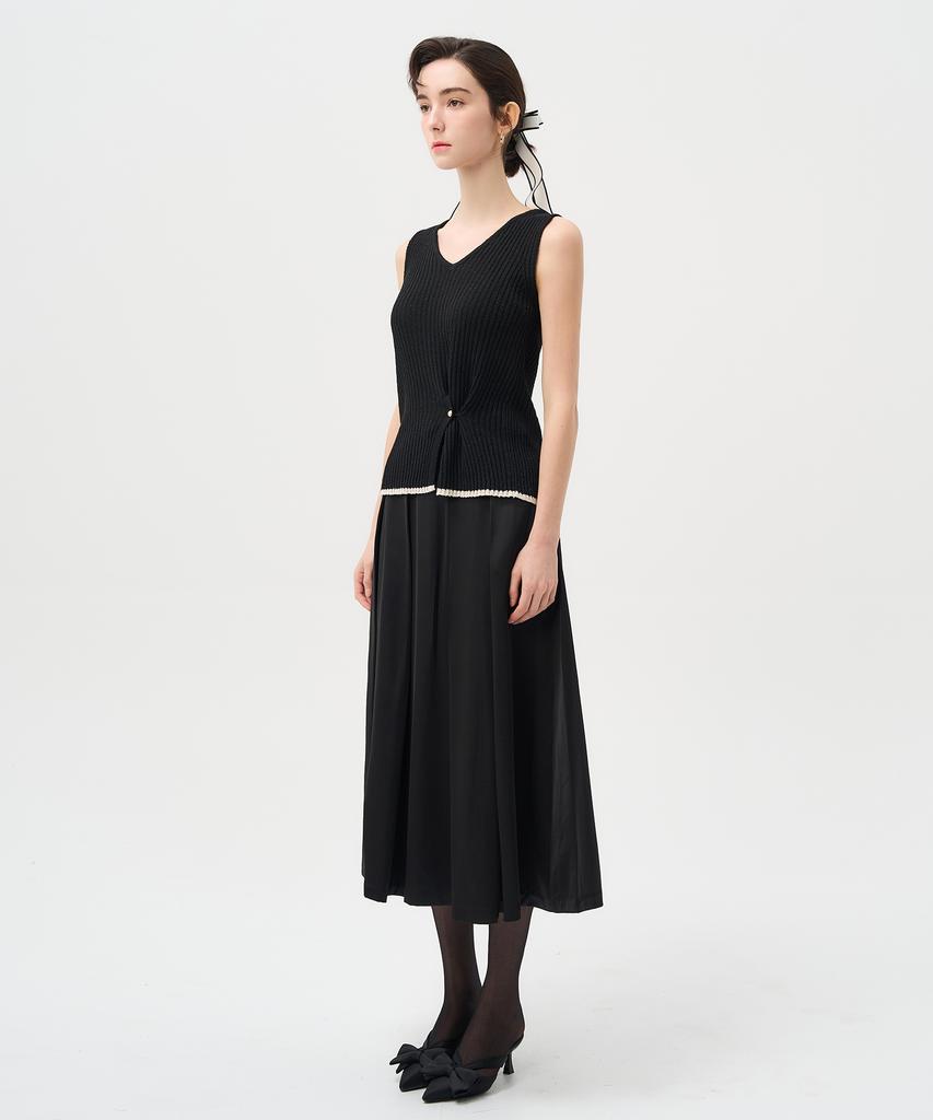 Pelimela 2-Way V-Neck Square Neck Knit Sleeveless (Black)