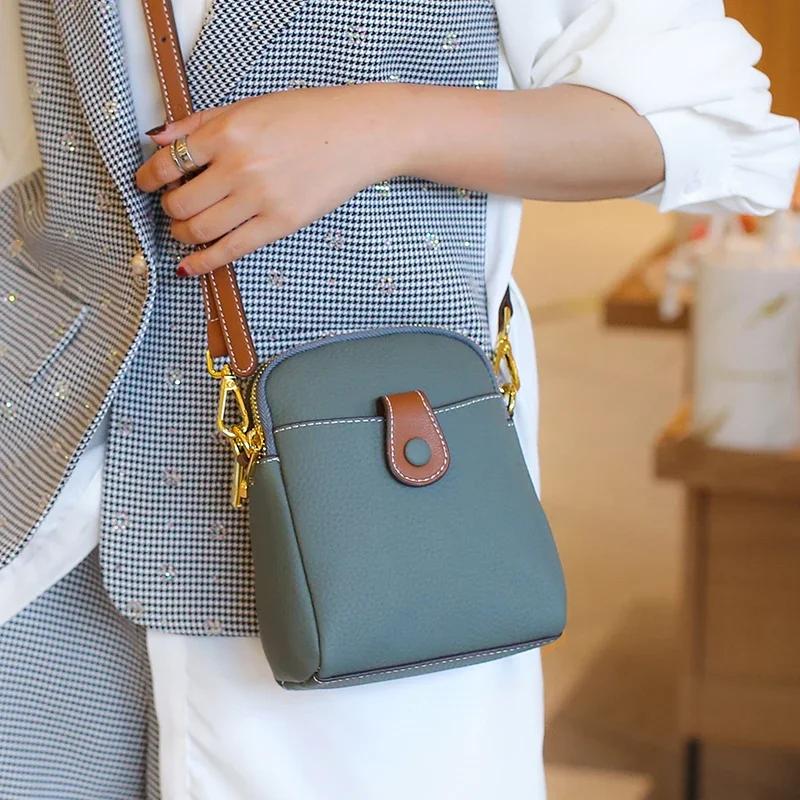 Genuine Cowhide Leather Mini Crossbody Phe Bag for Women Small Shoulder Bag with Gold Hardware Designer Luxury Messenger Bags