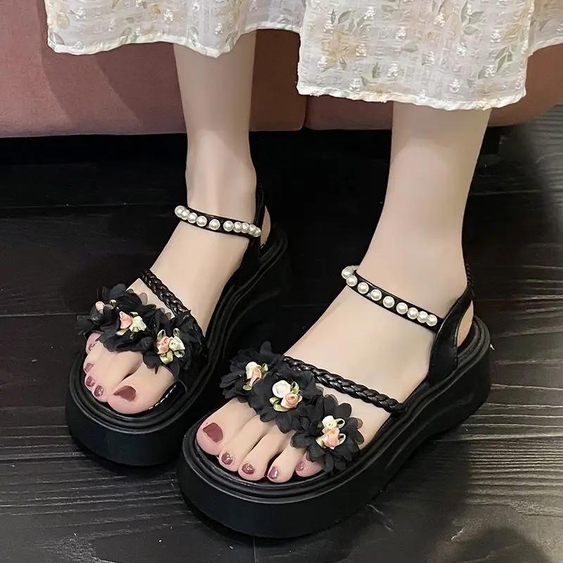 Women's Sandals Pearl Flowers 2025 Trending Ladies Shoes Vip Casual Shoe Summer Comfortable Luxury Original Korea Footwear Sale