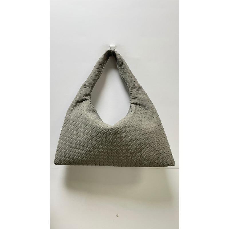 

Сумка женская осенне-зимняя новая матовая плетеная сумка на плечо под мышку сумка большой вместимости 55*14*26cm серый