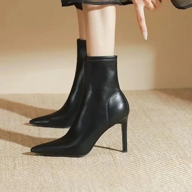 Mode Sexy Spitzschuhe High Heels Stiefeletten Damenschuhe Designer 2025 Trend Neue Mode Chelsea Boots Winter Kleid Party Pumps Mujer