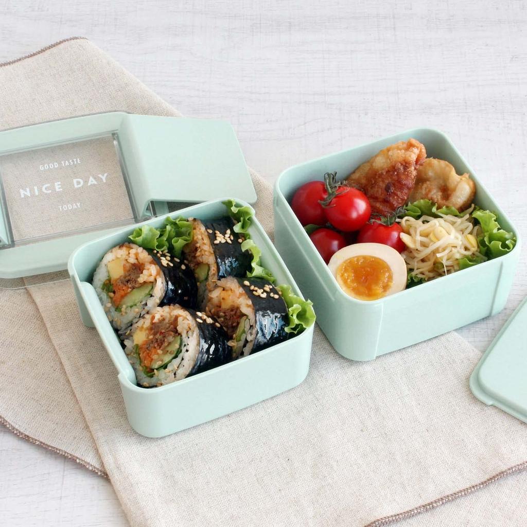 Iwasaki Kogyo Obědový box Easy-Care, Čtvercový, Dvoupatrový, 680ml, Mátový, s Integrovaným víkem a těsněním, Odolný vůči skvrnám Ag, Vhodný do mikrovlnné trouby a