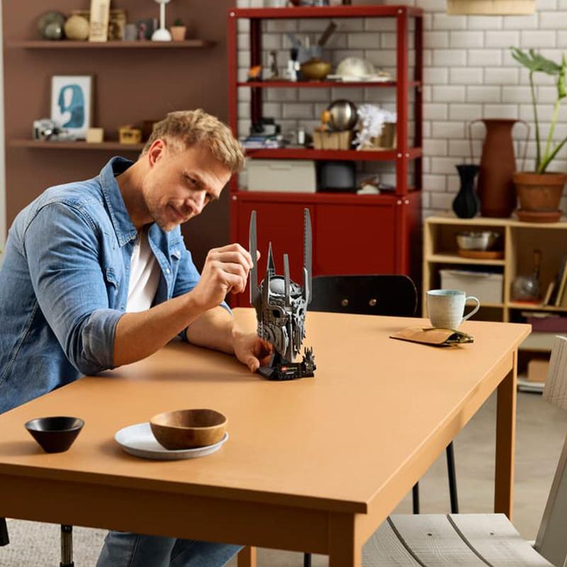 LEGO 11373 The Lord of the Rings: Sauron's Helmet Block Toys