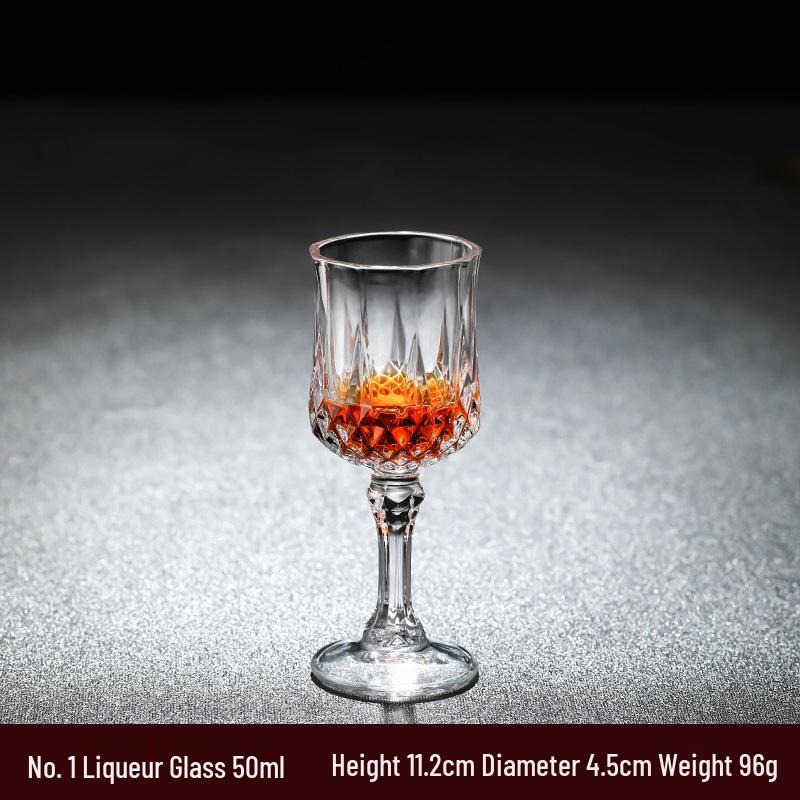 Elegant Diamond-Cut Crystal Wine Glass Set