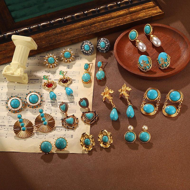 Medieval vintage earrings 925 high-end new models