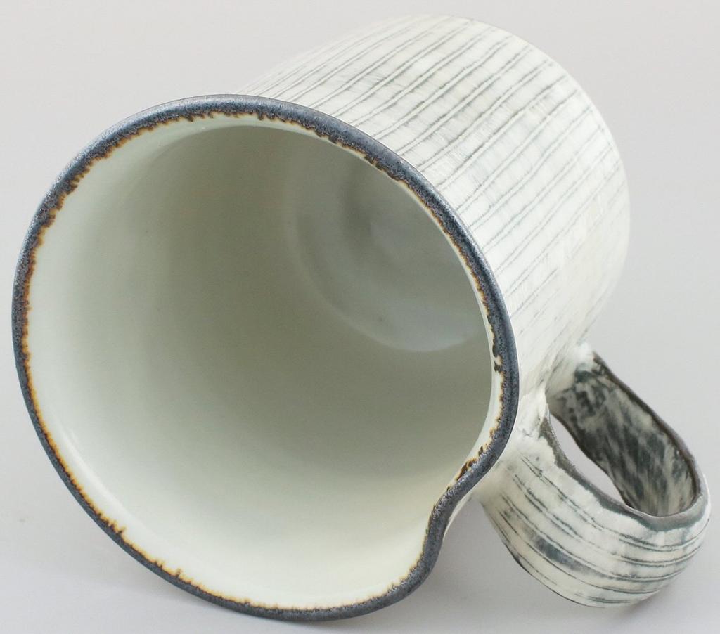 Maeken Kyo-yaki, Kiyomizu-yaki, Seki-gama mug, White Grass