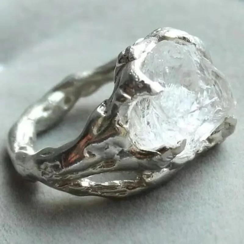 Fashion Ladies Irregular White Crystal Charm Ring Temperament Elegant Party Accessories Friend Gifts