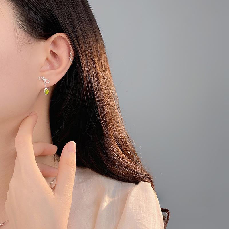 Forest Green Love Bow Earrings for Women In Summer Fresh and Sweet