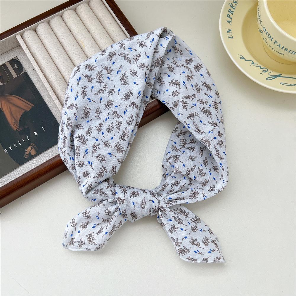 Versatile Women's Cotton Linen Silk Scarf – Spring/Autumn Neck Protector & Fashionable Head Scarf with Foreign Style