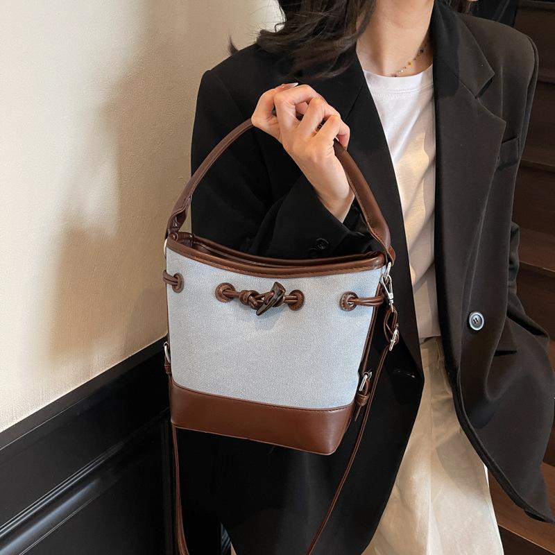 Fashion Handbag Women's Shoulder Messenger Bag