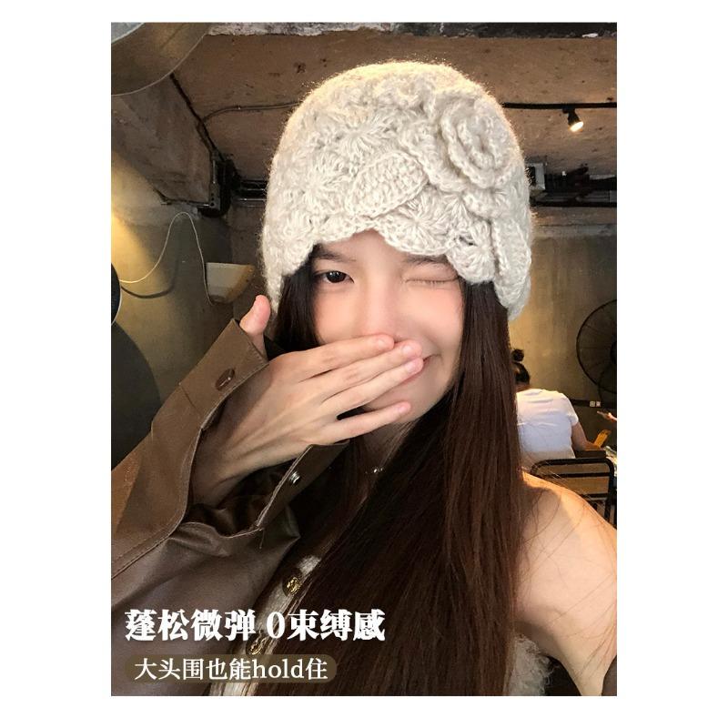 Women Japanese Style Hollow Flower Knit Beanie Autumn Winter Warm Hat