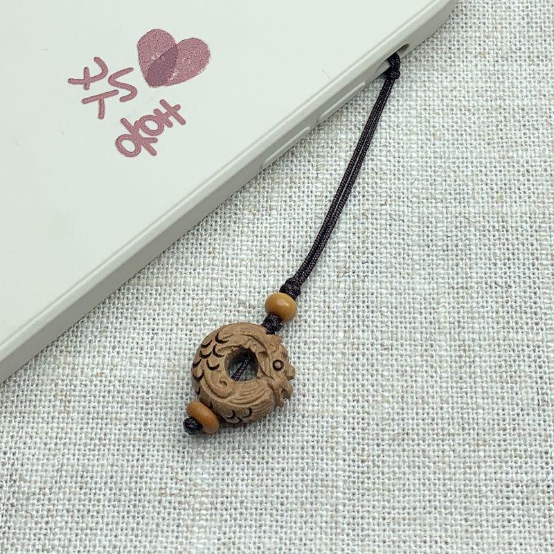 Peach Wood Lotus Plum Blossom Charm Keychain: Ancient-Style Pendant for Men & Women with Silk Flowers