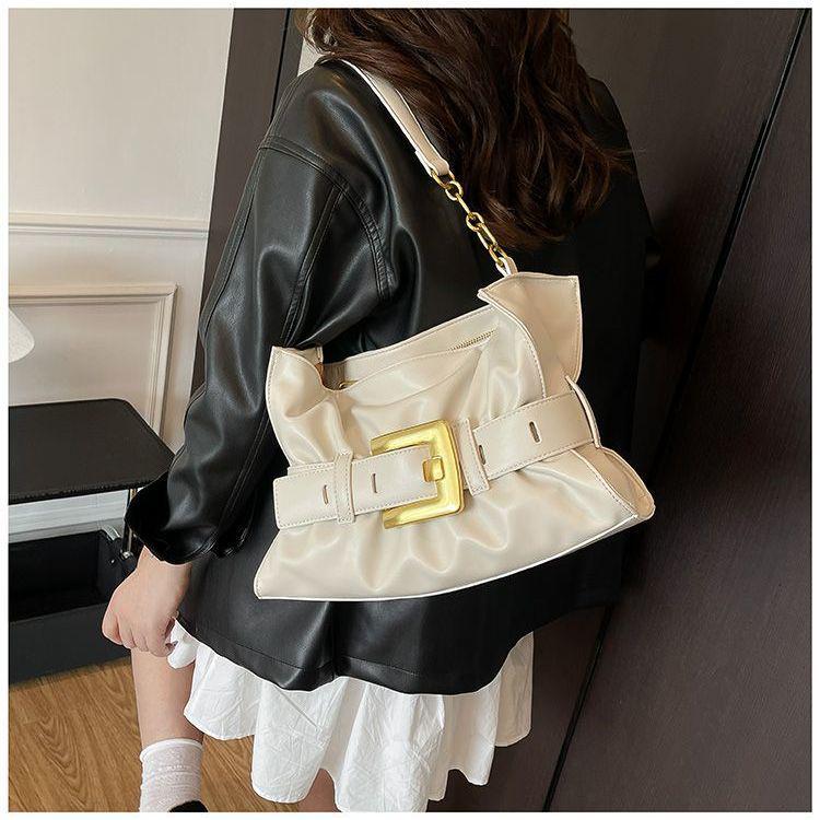 

High-Value Pleated Shoulder Bag - Women s Fashionable Versatile Underarm Commuter Bag білий