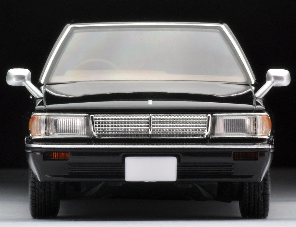 Tomica Limited Vintage Neo Cedric Sedan Black 1/43 LV-N43-18a (Finished Model)