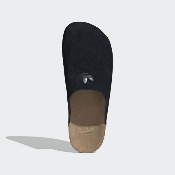 A shAred Premium Slide Pocket For A More comFortAble Fit...