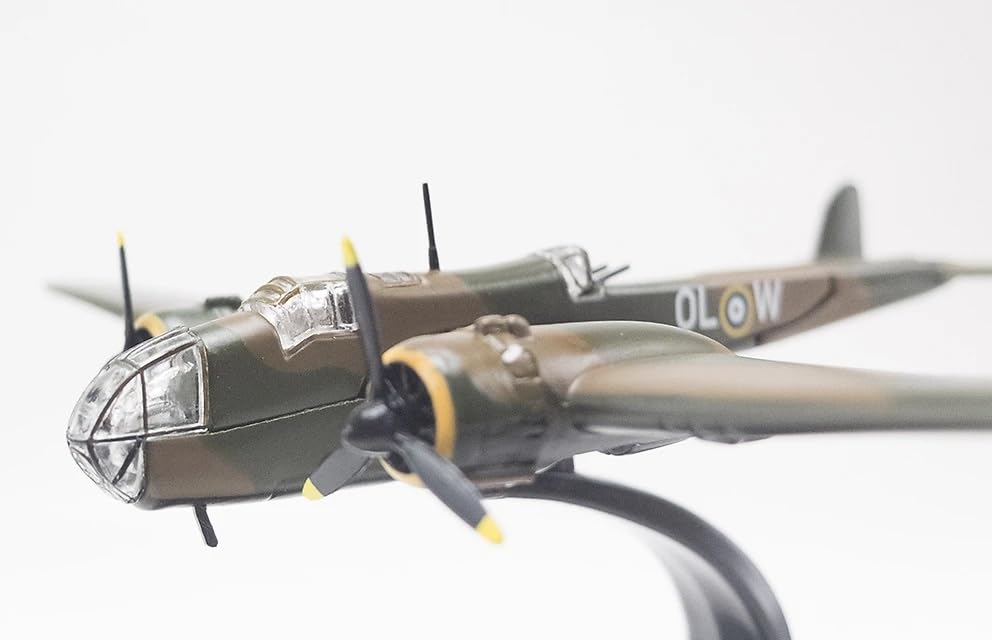 1/144 Scale Scale Model of the Royal Air Force Handley Page Hampden MKI 83 Bomber (1940) - Fully Assembled [Imported]