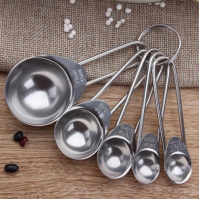 5er-Set Messlöffel aus Edelstahl, ineinander stapelbar, Backlöffel, Teelöffel, Esslöffel für trockene und flüssige Zutaten, Aromen