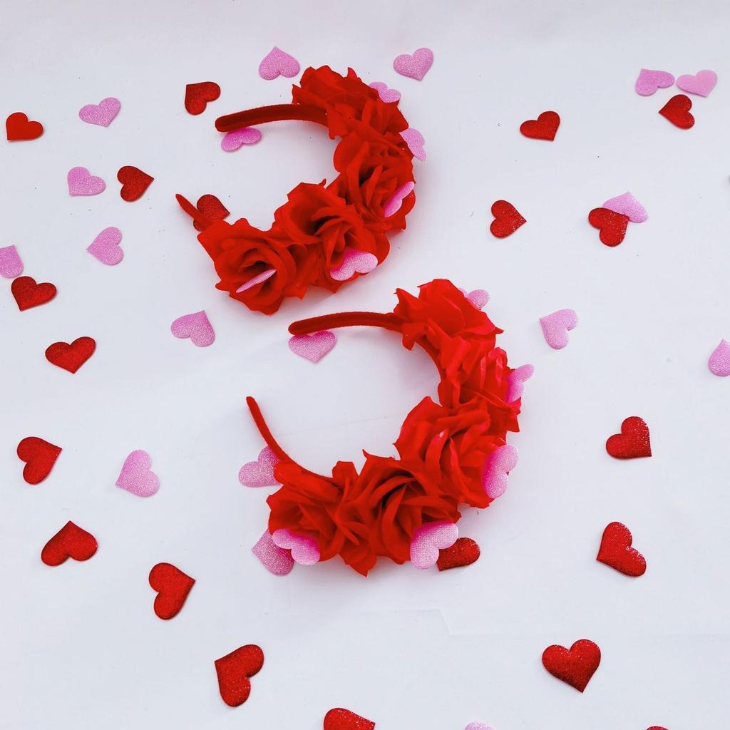 Valentines Headband for Woman with Heart Flower Delicate Headbands Anti-Slip Headbands Sweet Hairbands Prom Supplies