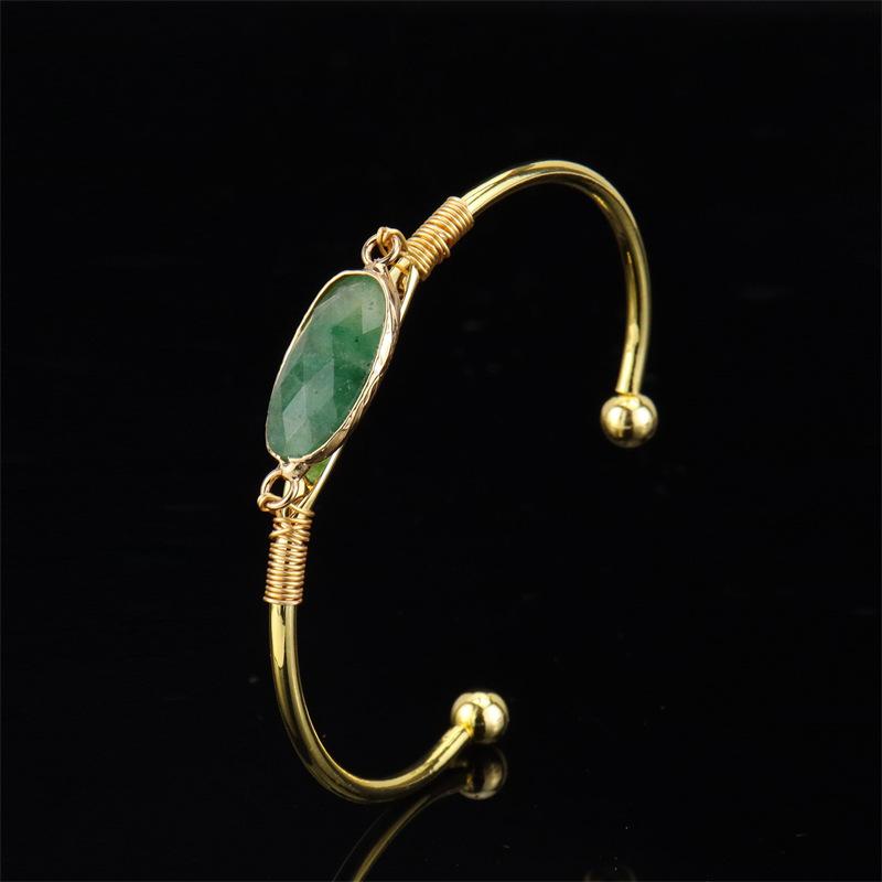 Hand-Wound Natural Stone Crystal Stone Moonstone Gold Hemming Bracelet Bracelet Bracelet B15