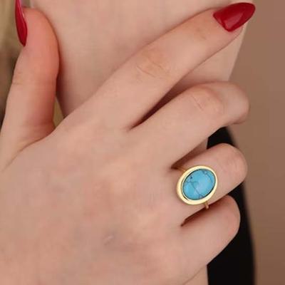 Ring mit im Labor hergestelltem Türkis, Gelbgoldring, Handgefertigter Ring, Unisex-Ring, Jubiläumsgeschenk, 925er Sterlingsilber