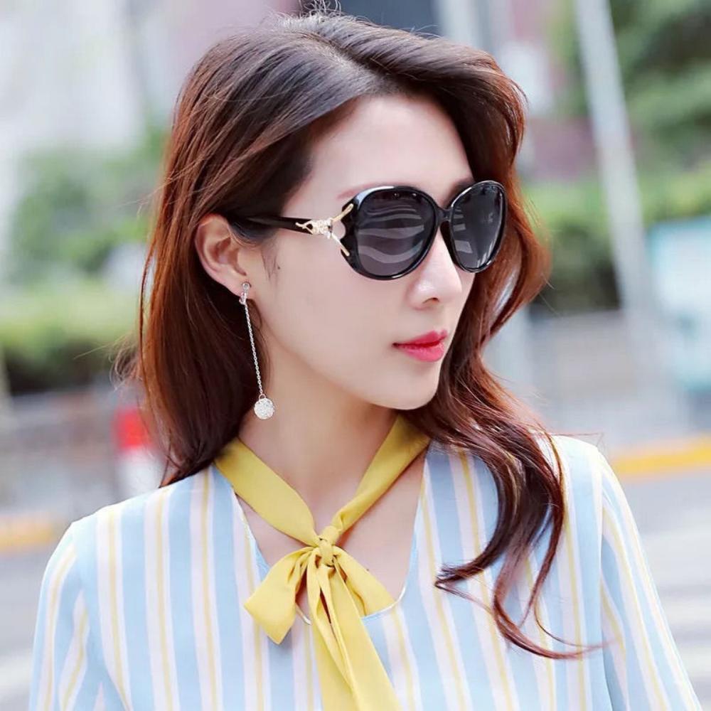 Fashion sunglasses female fox head large frame sunglasses classic trend sunglasses big face glasses thin advanced sense